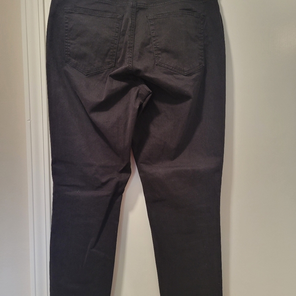 NWT Loft Curvy Skinny Pants - Picture 2 of 3